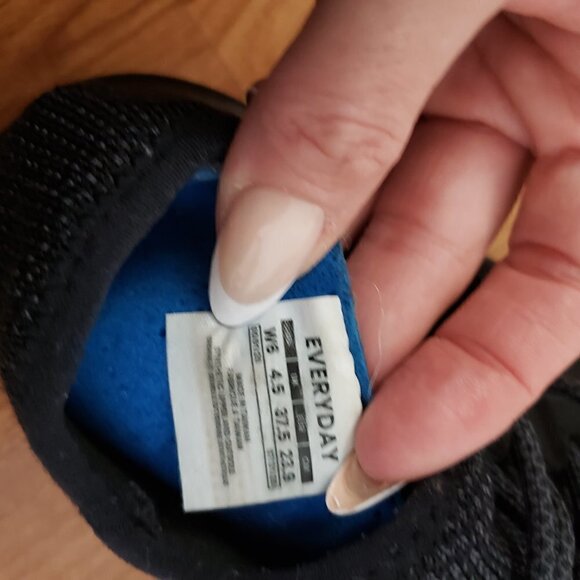 Vessi Everyday Waterproof Vegan Sneakers Women's Sz 6 Black - Picture 6 of 6